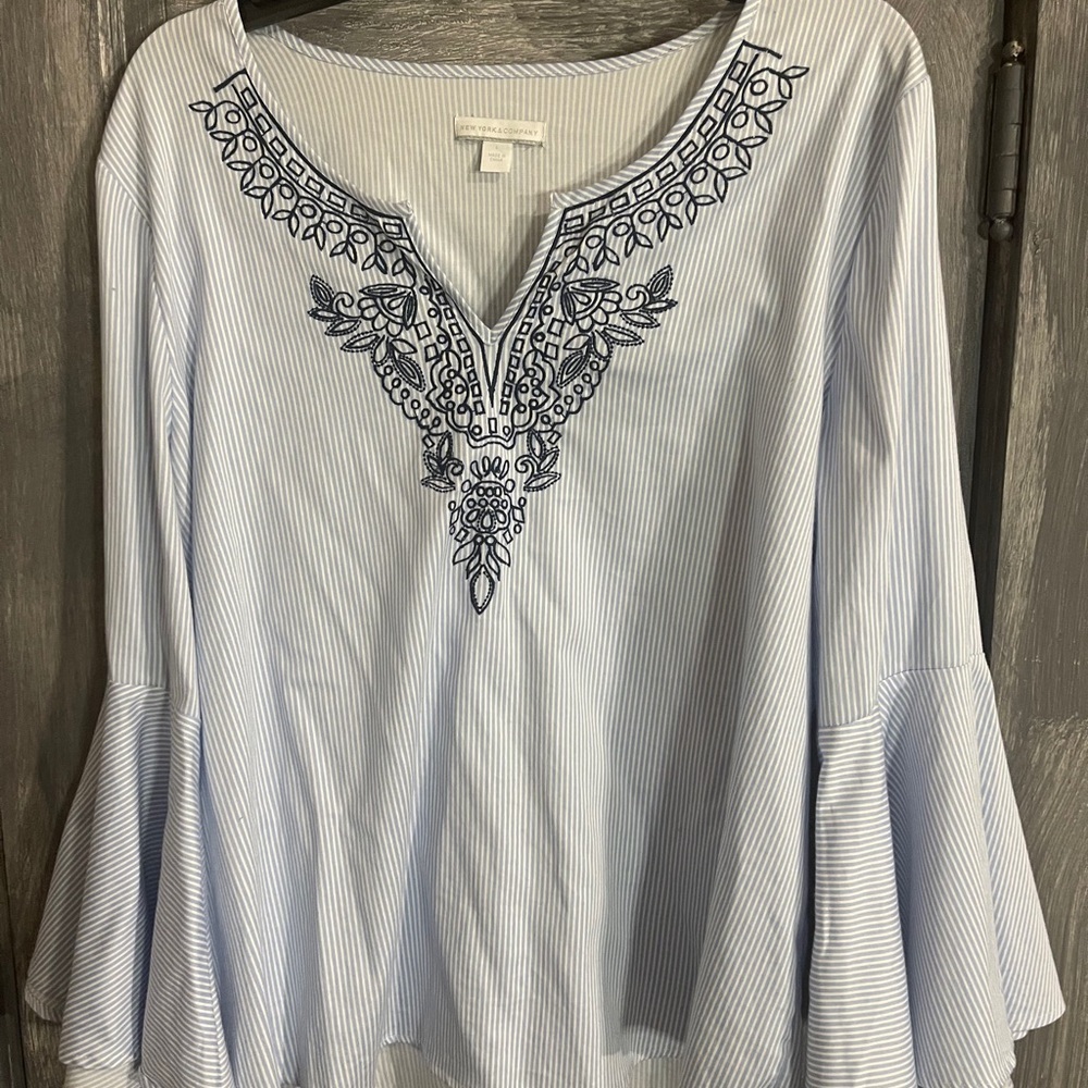 New York & Company Blue Embellished 3/4 Bell Sleeve Blouse